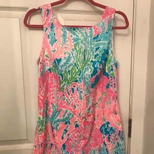 Lilly Pulitzer size 4 EUC LCC